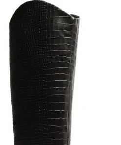 Core Maryana Boot Essentials