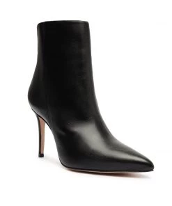 CO Mikki Leather Bootie