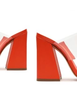 Pre Fall 22 Victorie High Block Sandal