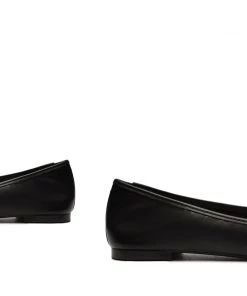 CO Arissa Nappa Leather Flat