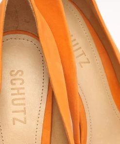 Spring 22 Lou Nubuck Pump Pumps