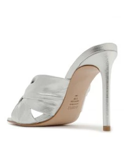 Pre Fall 22 Mindy Metallic Leather Sandal