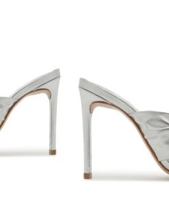 Pre Fall 22 Mindy Metallic Leather Sandal