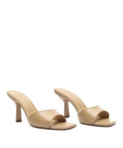 Bets-CO Sandals Posseni Leather Sandal