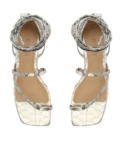 Pre Fall 22 Lily Metallic Flat Sandal