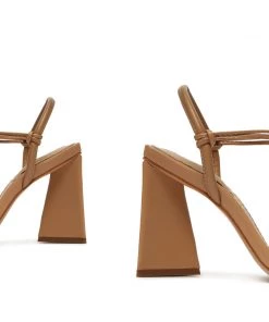 Summer 22 Gianna Nappa Leather Sandal