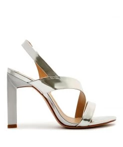 Pre Fall 22 New In Kelly Specchio Leather Sandal