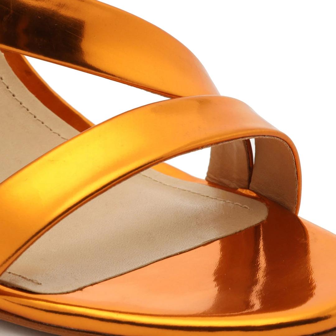 Pre Fall 22 Kelly Specchio Leather Sandal 8 Pre Fall 22 Kelly Specchio Leather Sandal