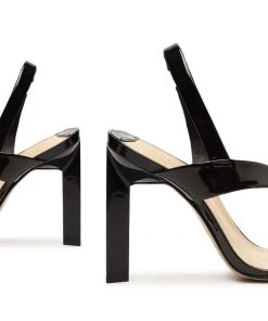 Pre Fall 22 Kelly Patent Sandal New In