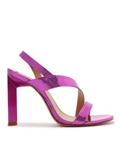 Pre Fall 22 Kelly Specchio Leather Sandal