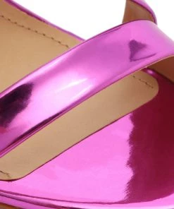 Pre Fall 22 Kelly Specchio Leather Sandal