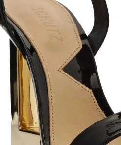 Pre Fall 22 Filipa Patent Leather Sandal New In