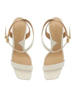 Pre Fall 22 New In Filipa Patent Leather Sandal