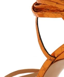 Pre Fall 22 Lily Metallic Leather Sandal