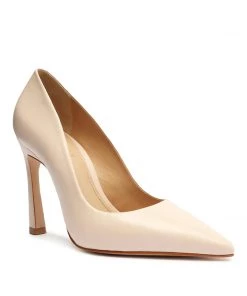 Pre Fall 22 Lou Curve Leather Pump New In