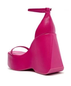 Pre Fall 22 Mazda Nappa Leather Sandal New In