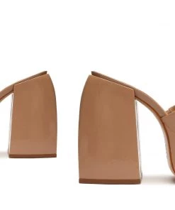 Pre Fall 22 Aretha Patent Sandal New In