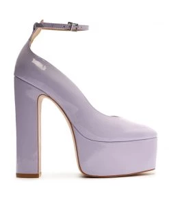 Pre Fall 22 New In Renee Patent Pump