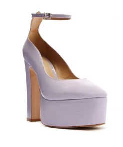 Pre Fall 22 New In Renee Patent Pump